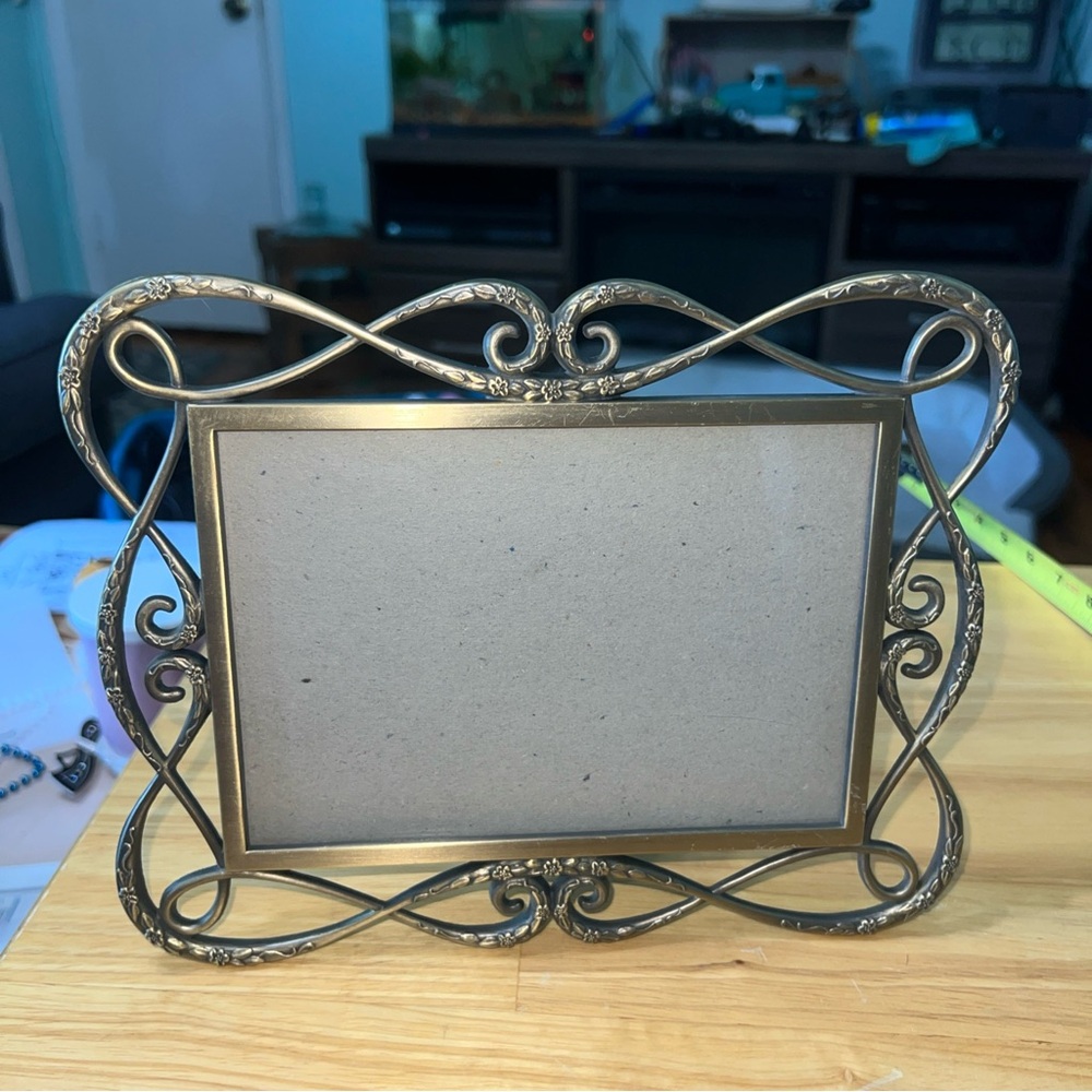 Vintage 1997 Burnes Of Boston 5 X 7 Photo Frame Bronze Finish Floral